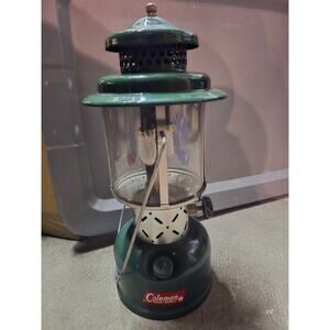 Vintage Coleman Lantern 220E (4/62) Original Pyrex Glass Dual Mantle Green